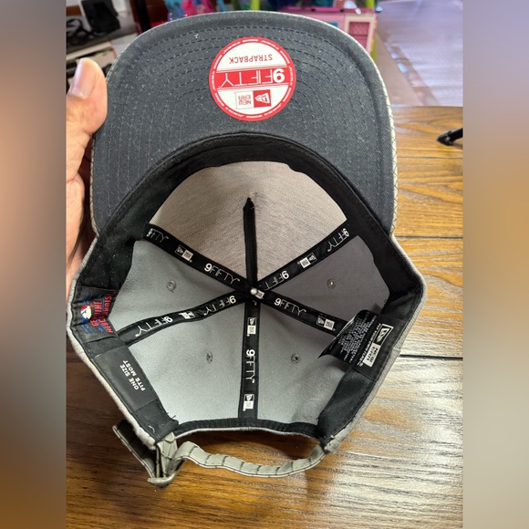 9fifty New Era SnapBack - Picture 2 of 4